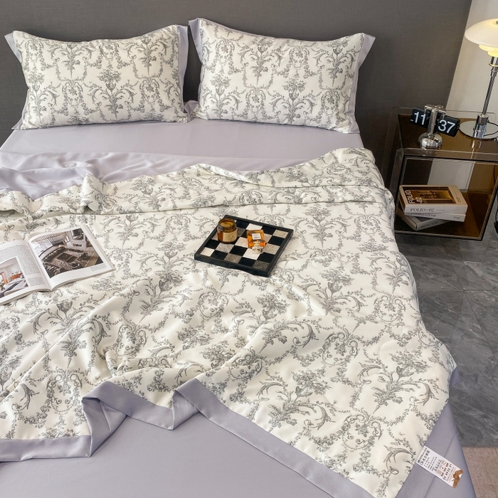 91家纺网 家纺一手货源 找家纺 棉生活 2023新款莱赛尔天丝绣花夏被 浮岚