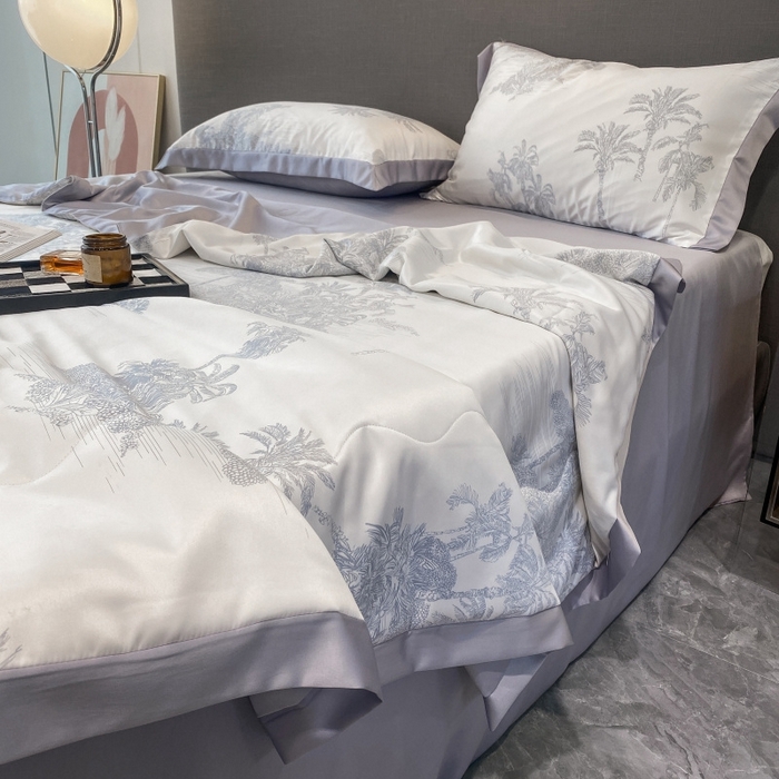 91家纺网 家纺一手货源 找家纺 棉生活 2023新款莱赛尔天丝绣花夏被 洛林 灰