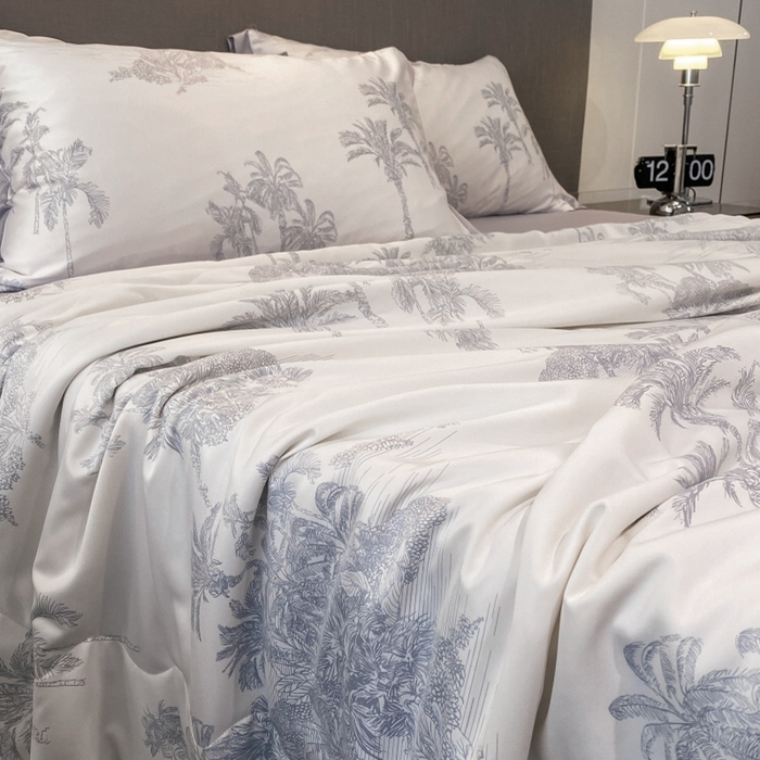 91家纺网 家纺一手货源 找家纺 棉生活 2023新款莱赛尔天丝绣花夏被 洛林 灰