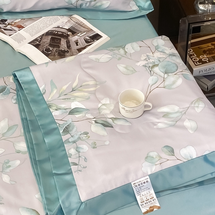 91家纺网 家纺一手货源 找家纺 棉生活 2023新款莱赛尔天丝绣花夏被 森语 灰