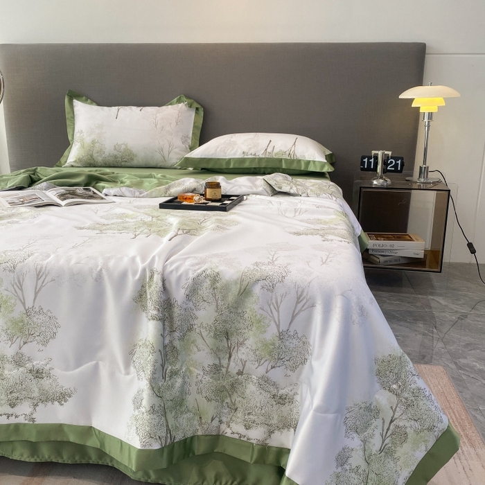 91家纺网 家纺一手货源 找家纺 棉生活 2023新款莱赛尔天丝绣花夏被 晚秋 绿