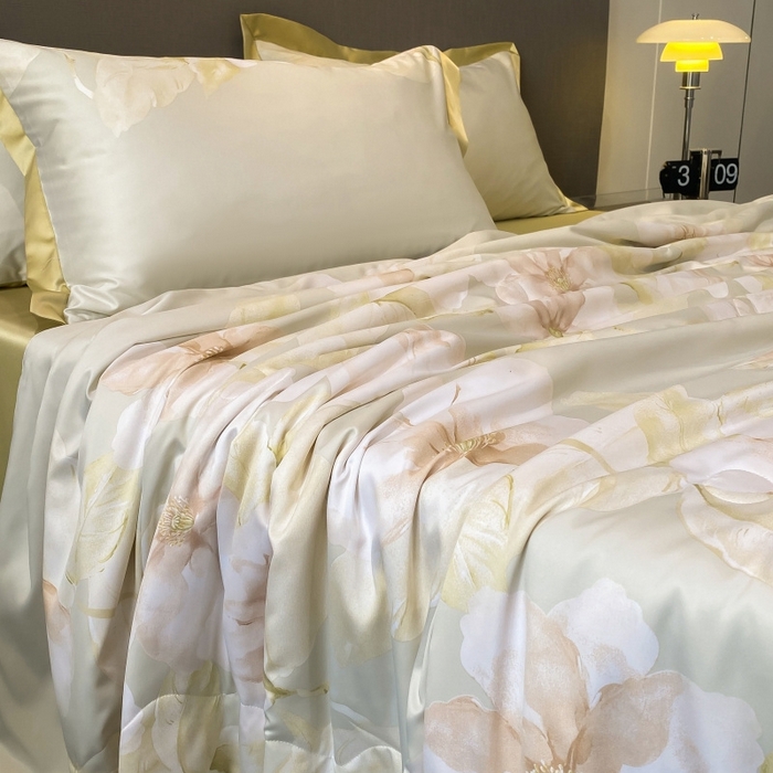 91家纺网 家纺一手货源 找家纺 棉生活 2023新款莱赛尔天丝绣花夏被 香蜜 绿