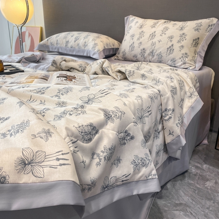 91家纺网 家纺一手货源 找家纺 棉生活 2023新款莱赛尔天丝绣花夏被 枝蔓 灰
