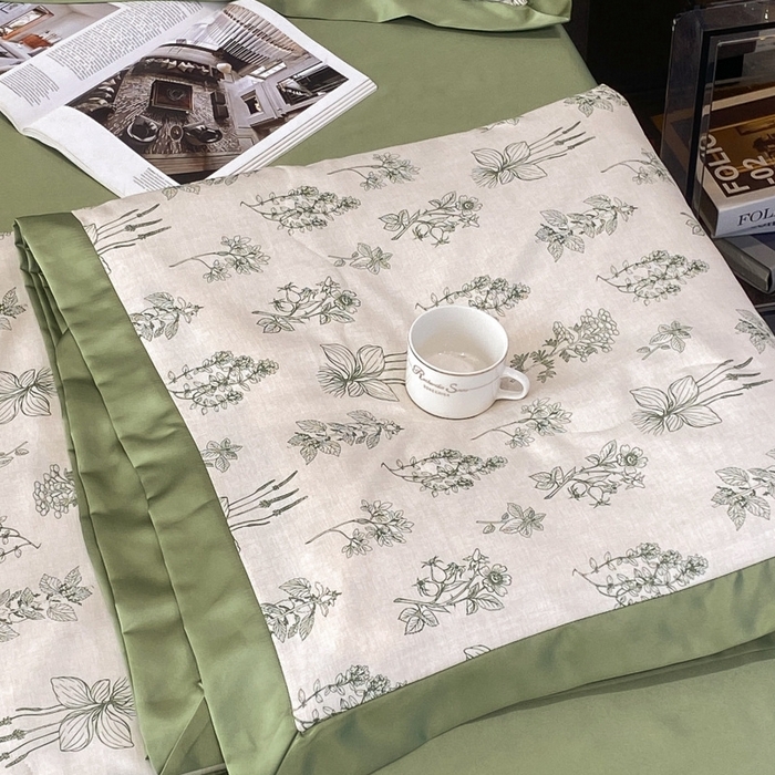 91家纺网 家纺一手货源 找家纺 棉生活 2023新款莱赛尔天丝绣花夏被 枝蔓 绿