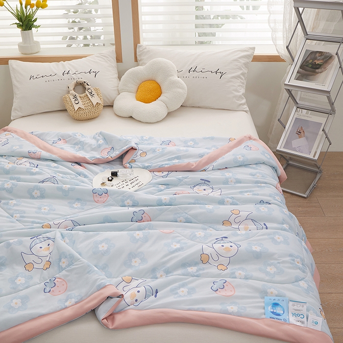 91家纺网 家纺一手货源 找家纺 一米阳光 2023新款凉感丝包边款夏被 嘟嘟鸭