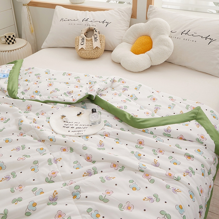 91家纺网 家纺一手货源 找家纺 一米阳光 2023新款凉感丝包边款夏被 莱晓绿