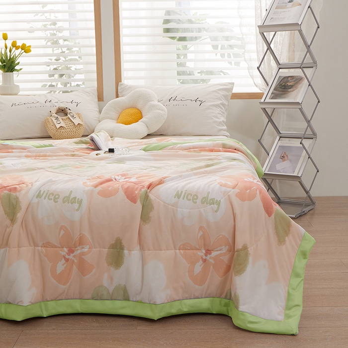 91家纺网 家纺一手货源 找家纺 一米阳光 2023新款凉感丝包边款夏被 夏日粉黛