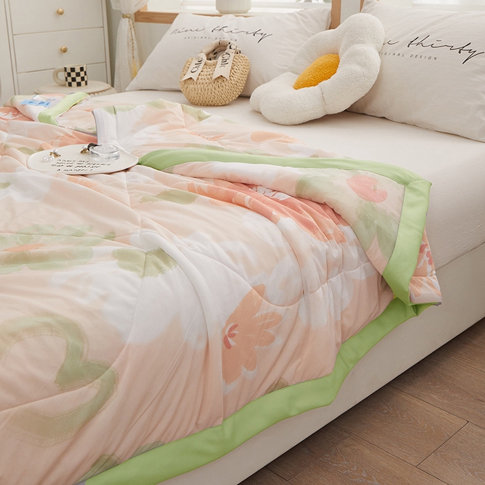 91家纺网 家纺一手货源 找家纺 一米阳光 2023新款凉感丝包边款夏被 夏日粉黛