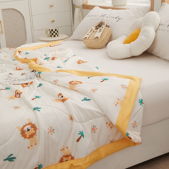 91家纺网 家纺一手货源 找家纺 一米阳光 2023新款凉感丝包边款夏被 小狮子