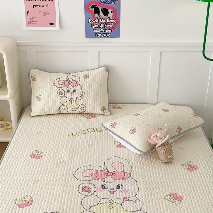 91家纺网 家纺一手货源 找家纺 昔可家纺2023新款大版卡通乳胶凉席第二批 化妆兔兔