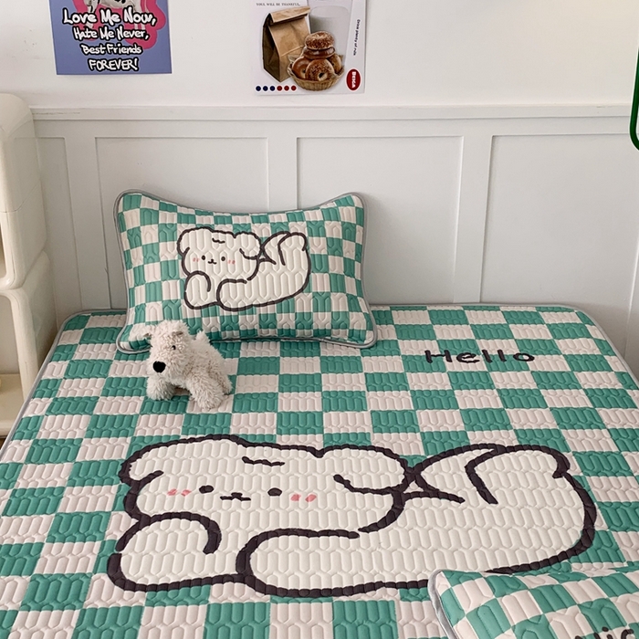 91家纺网 家纺一手货源 找家纺 昔可家纺2023新款大版卡通乳胶凉席第二批 绿色棋盘格狗