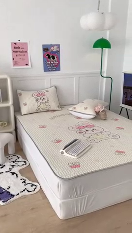 91家纺网 家纺一手货源 找家纺 昔可家纺2023新款大版卡通乳胶凉席第二批 化妆兔兔