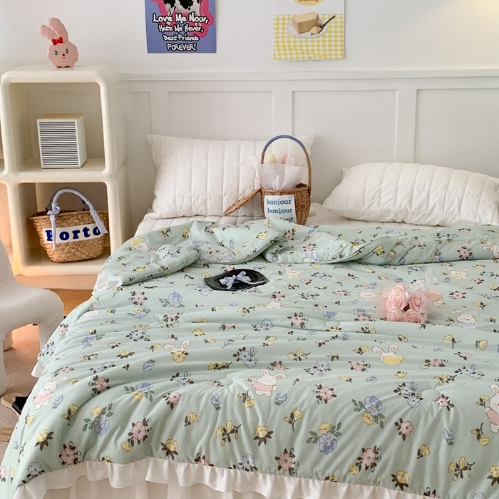 91家纺网 家纺一手货源 找家纺 昔可家纺2023新款花边款云柔针织大豆夏被 花小兔