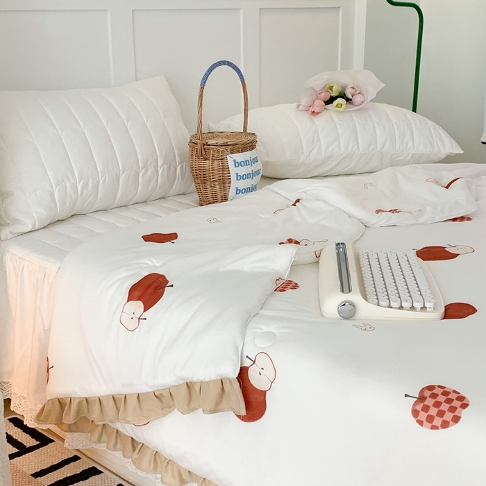 91家纺网 家纺一手货源 找家纺 昔可家纺2023新款花边款云柔针织大豆夏被 苹果小兔