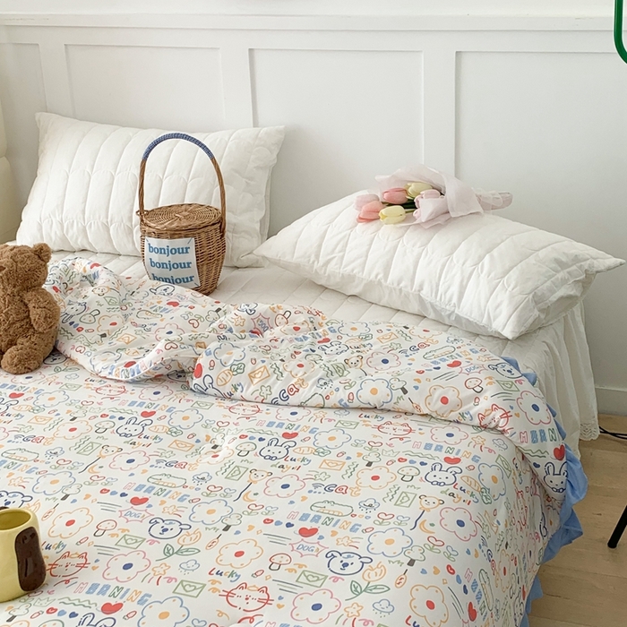 91家纺网 家纺一手货源 找家纺 昔可家纺2023新款花边款云柔针织大豆夏被 涂鸦画