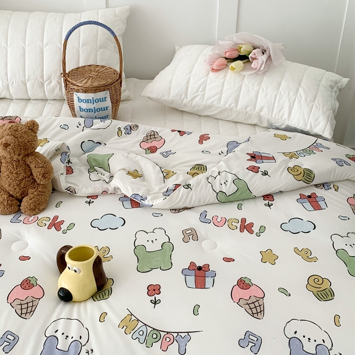 91家纺网 家纺一手货源 找家纺 昔可家纺2023新款花边款云柔针织大豆夏被 夏日萌趣