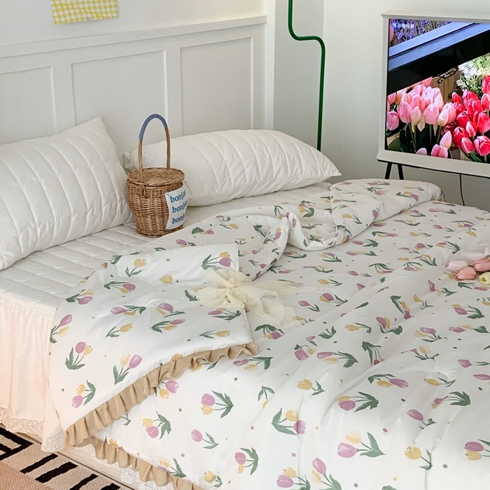 91家纺网 家纺一手货源 找家纺 昔可家纺2023新款花边款云柔针织大豆夏被 油画郁金香