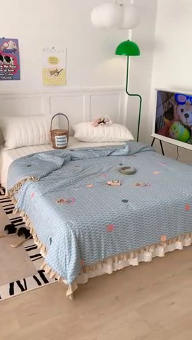 91家纺网 家纺一手货源 找家纺 昔可家纺2023新款花边款云柔针织大豆夏被 心动小花