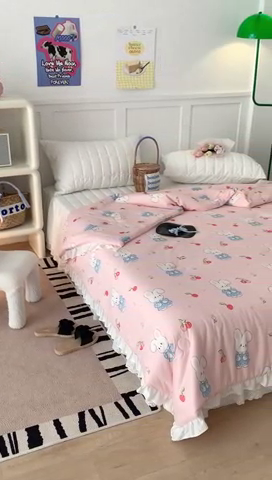 91家纺网 家纺一手货源 找家纺 昔可家纺2023新款花边款云柔针织大豆夏被 樱桃兔几