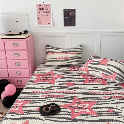 昔可家纺2023新款甜酷黑粉系列乳胶凉席 斑马条纹星星