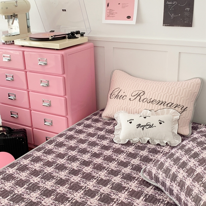 91家纺网 家纺一手货源 找家纺 昔可家纺2023新款甜酷黑粉系列乳胶凉席 黑粉小香格