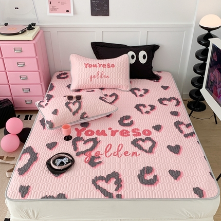 91家纺网 家纺一手货源 找家纺 （总）昔可家纺2023新款甜酷黑粉系列乳胶凉席