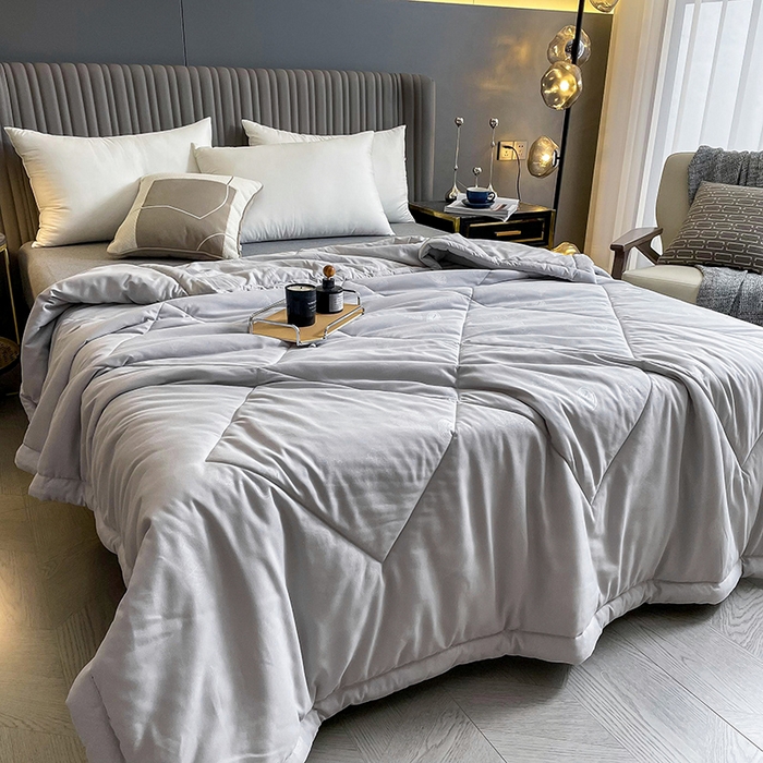 91家纺网 家纺一手货源 找家纺 可机洗柞蚕丝桑蚕丝宽边夏凉被空调被夏季薄被薄款春秋被单人 轻奢灰