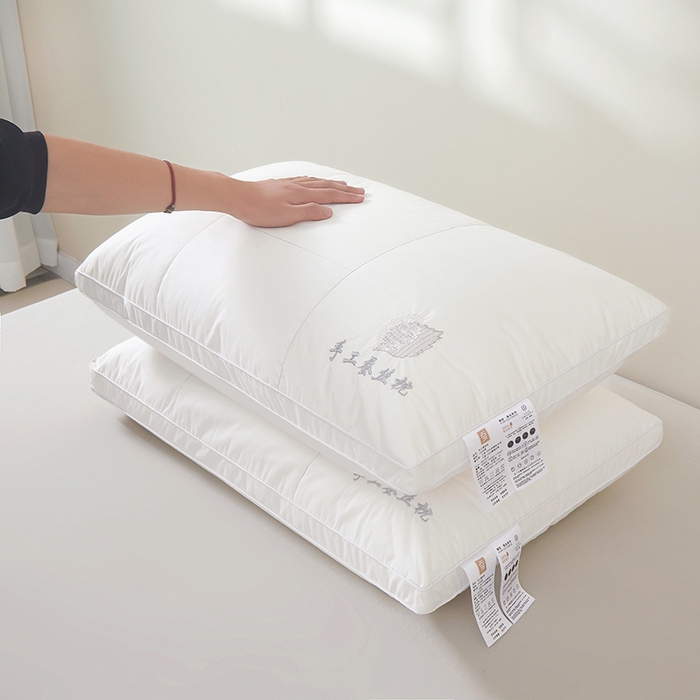 91家纺网 家纺一手货源 找家纺 A类蚕丝枕万针刺绣全棉酒店立体枕头枕芯母婴级