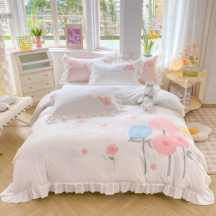 91家纺网 家纺一手货源 找家纺 迪欧芙 2023新款全棉喷气133*72公主风荷叶边四件套 乔安娜白