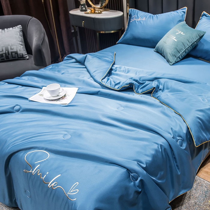 91家纺网 家纺一手货源 找家纺 可水洗真丝被宿舍空调被单人纯色冰丝刺绣夏被被子双人薄被 潮流-月光蓝