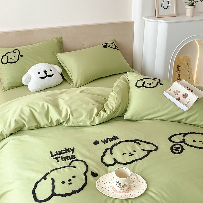 91家纺网 家纺一手货源 找家纺 澳梵家居 2023新款【是修狗呀】系列 全棉大版毛巾绣四件套 是修狗呀-豆绿