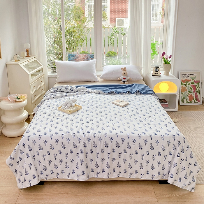 91家纺网 家纺一手货源 找家纺 畅畅家纺2023新款A类水洗棉麻双层纱夏被四件套 花开半夏