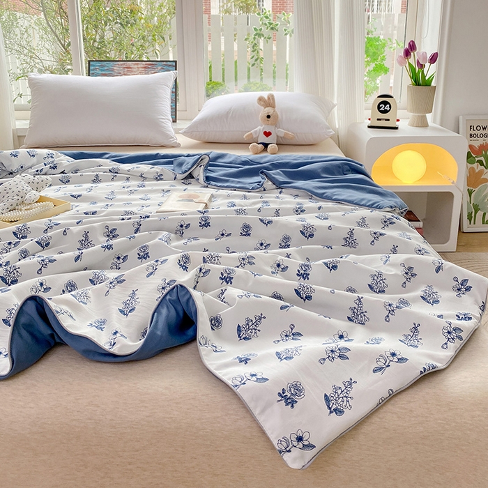 91家纺网 家纺一手货源 找家纺 畅畅家纺2023新款A类水洗棉麻双层纱夏被四件套 花开半夏