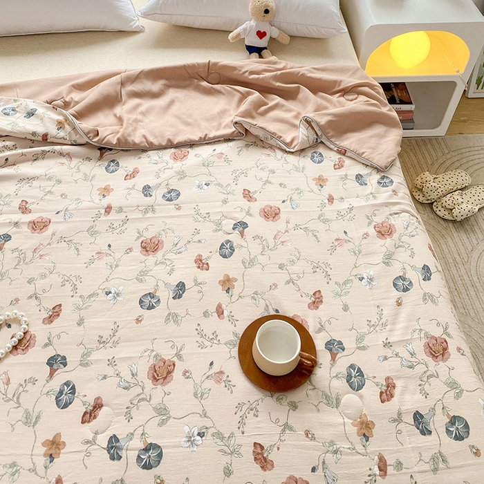 91家纺网 家纺一手货源 找家纺 畅畅家纺2023新款A类水洗棉麻双层纱夏被四件套 夕颜