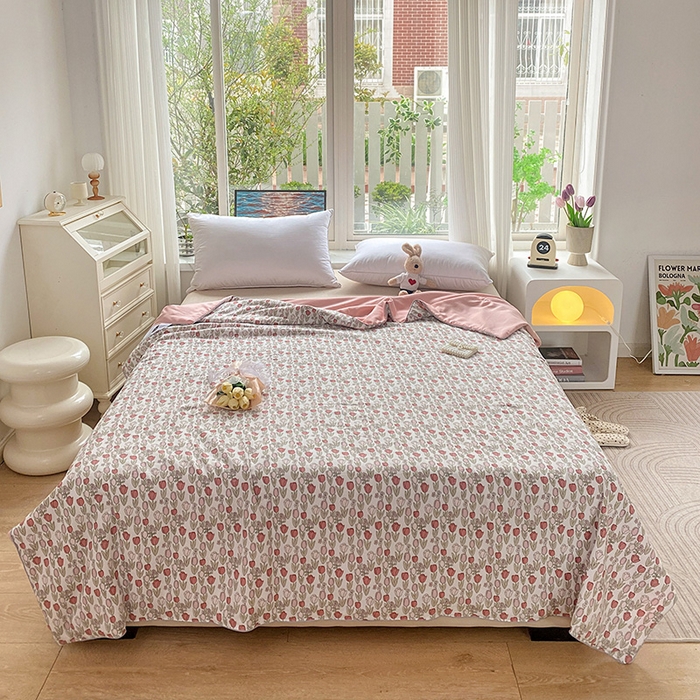 91家纺网 家纺一手货源 找家纺 畅畅家纺2023新款A类水洗棉麻双层纱夏被四件套 郁金香