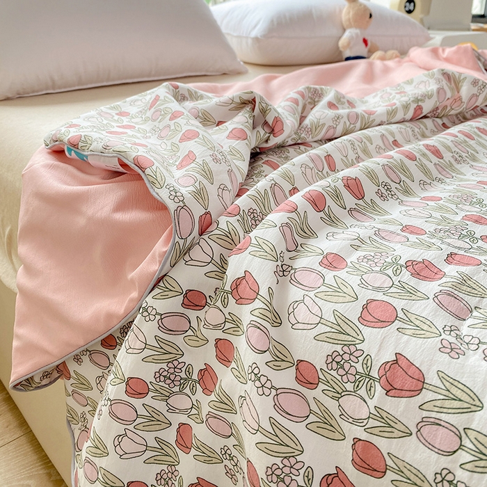 91家纺网 家纺一手货源 找家纺 畅畅家纺2023新款A类水洗棉麻双层纱夏被四件套 郁金香