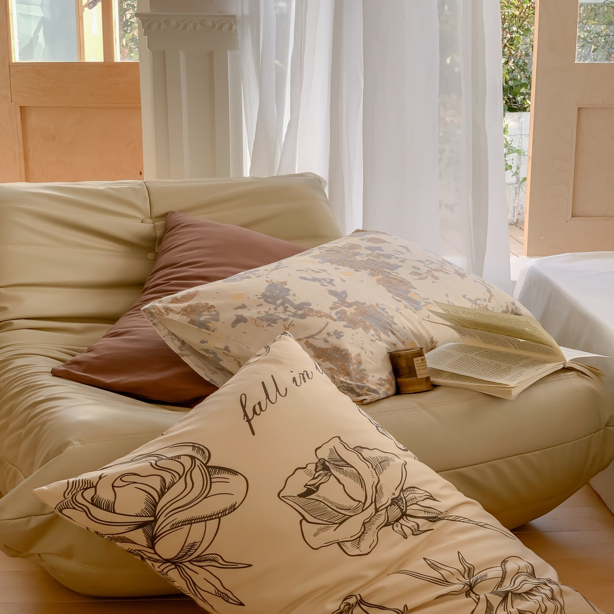 91家纺网 家纺一手货源 找家纺 窝米 全棉斜纹枕套（花卉类） 海瑟薇驼枕套