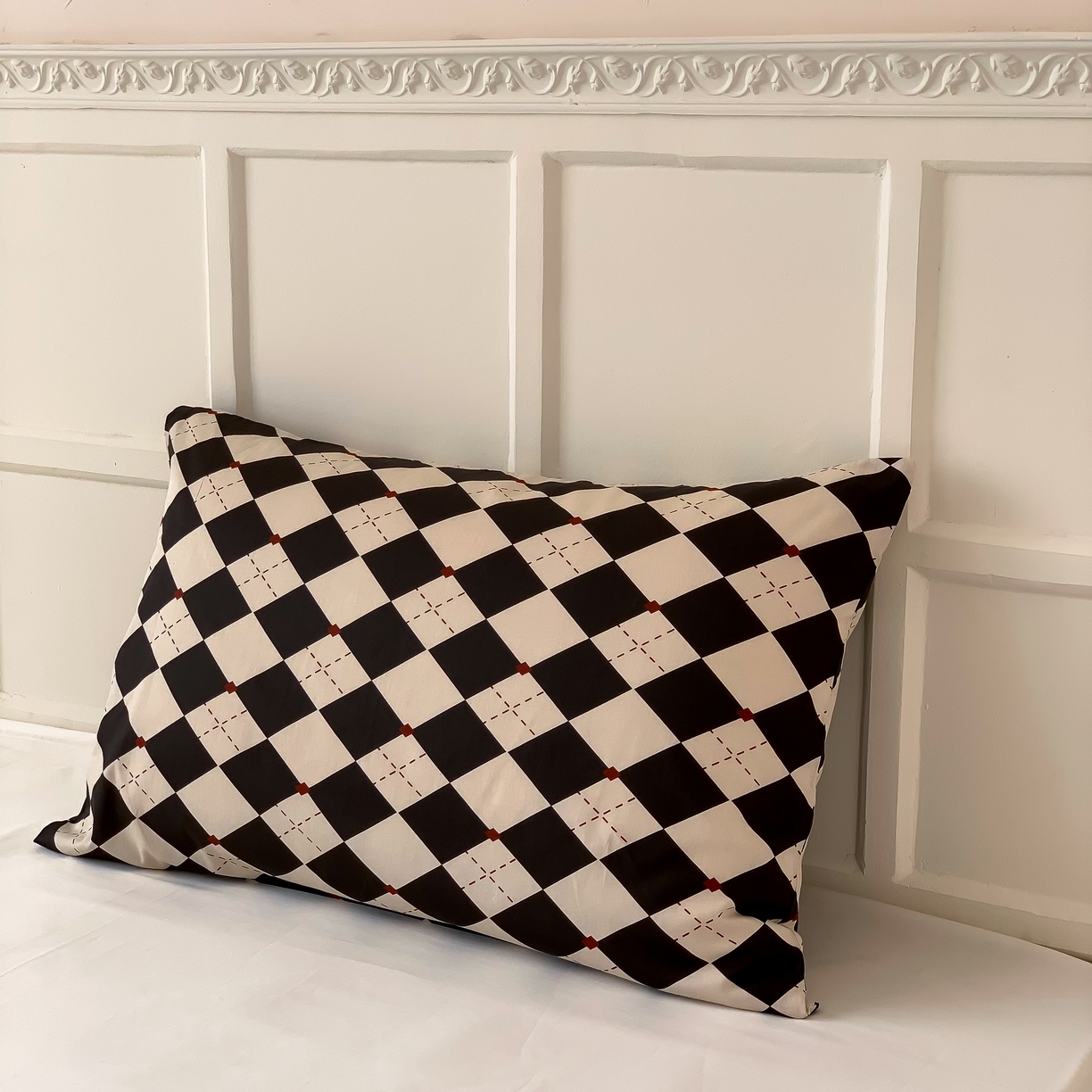 91家纺网 家纺一手货源 找家纺 窝米 全棉斜纹枕套（简约类） 法斗黑枕套