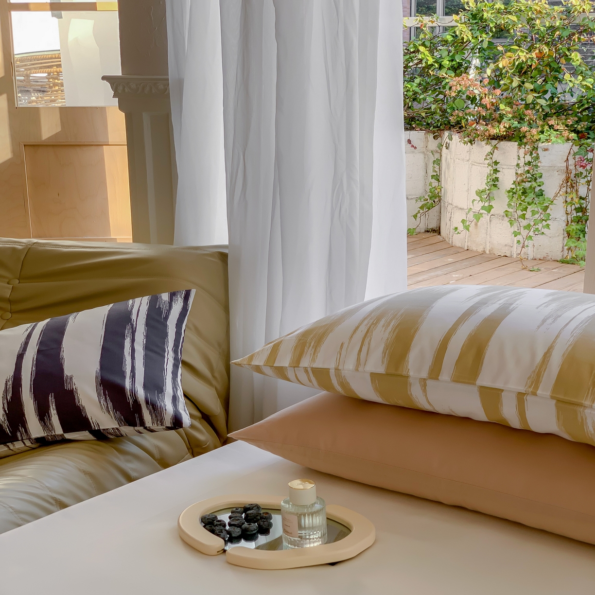 91家纺网 家纺一手货源 找家纺 窝米 全棉斜纹枕套（简约类） 水波纹炭黑枕套