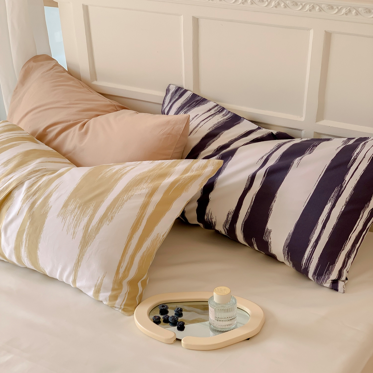 91家纺网 家纺一手货源 找家纺 窝米 全棉斜纹枕套（简约类） 水波纹驼枕套