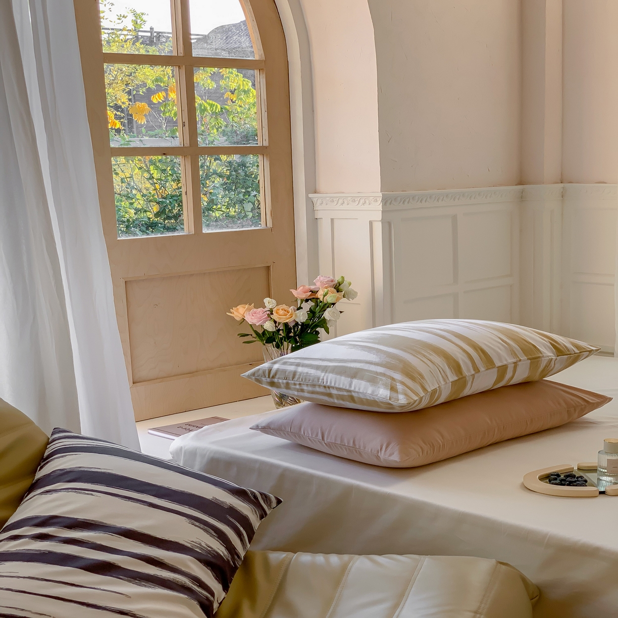 91家纺网 家纺一手货源 找家纺 窝米 全棉斜纹枕套（简约类） 水波纹驼枕套