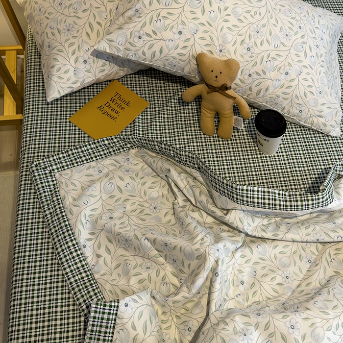 91家纺网 家纺一手货源 找家纺 怡家居 2023新款全棉小清新手包边夏被四件套 欢颜-绿