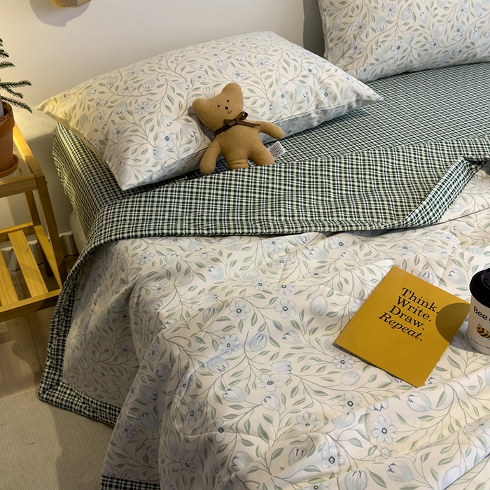 91家纺网 家纺一手货源 找家纺 怡家居 2023新款全棉小清新手包边夏被四件套 欢颜-绿