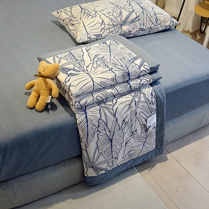 91家纺网 家纺一手货源 找家纺 怡家居 2023新款全棉小清新手包边夏被四件套 简影