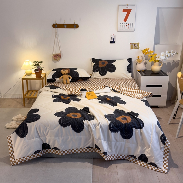 91家纺网 家纺一手货源 找家纺 怡家居 2023新款全棉小清新手包边夏被四件套 迷彩