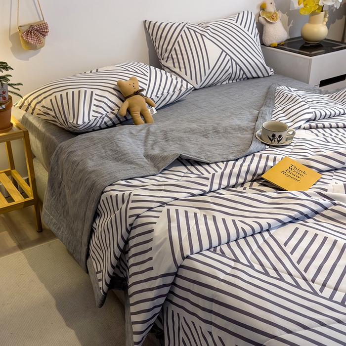 91家纺网 家纺一手货源 找家纺 怡家居 2023新款全棉小清新手包边夏被四件套 卡西