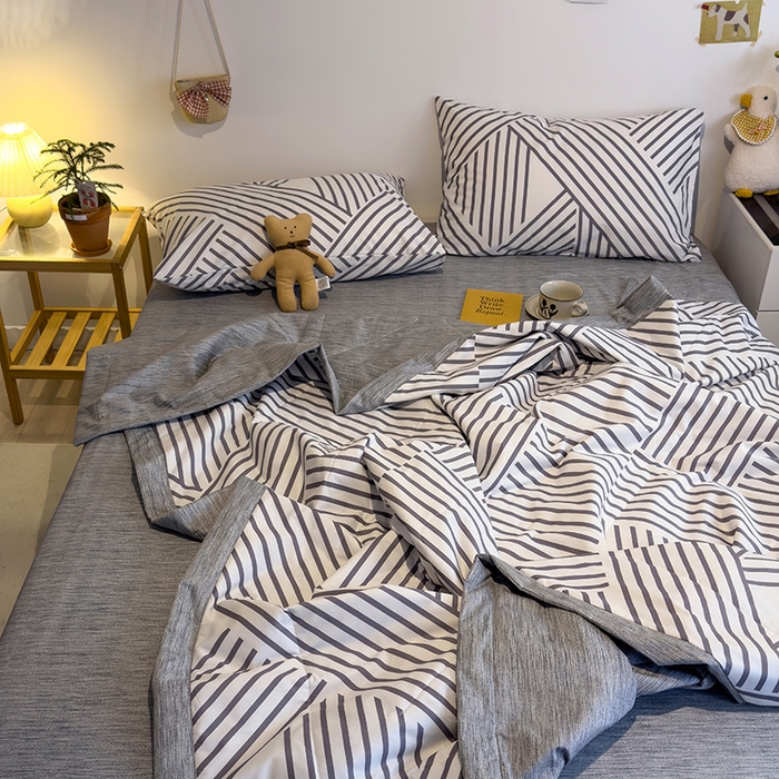 91家纺网 家纺一手货源 找家纺 怡家居 2023新款全棉小清新手包边夏被四件套 卡西