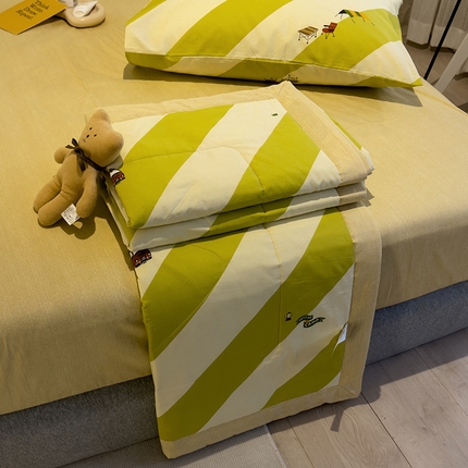 怡家居 2023新款全棉小清新手包边夏被四件套 宁夏