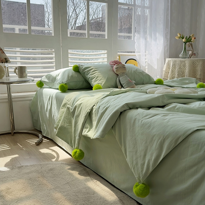 91家纺网 家纺一手货源 找家纺 怡家居 2023新款水洗棉可脱卸球球夏被四件套 抹茶