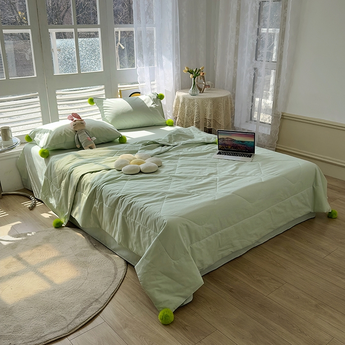 91家纺网 家纺一手货源 找家纺 怡家居 2023新款水洗棉可脱卸球球夏被四件套 抹茶